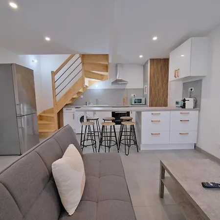 The Remois Triplex Apartment